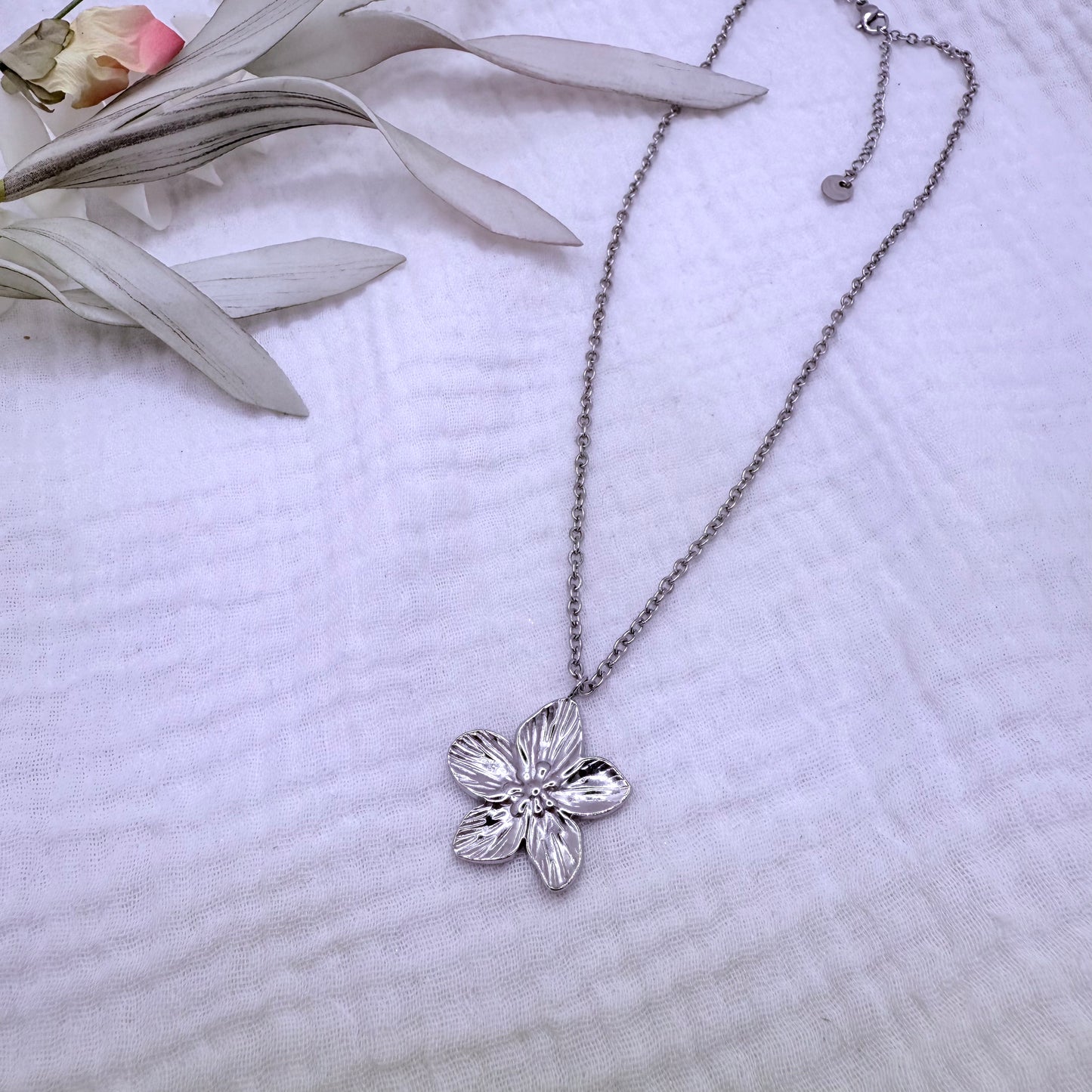 Collier Bora-Bora
