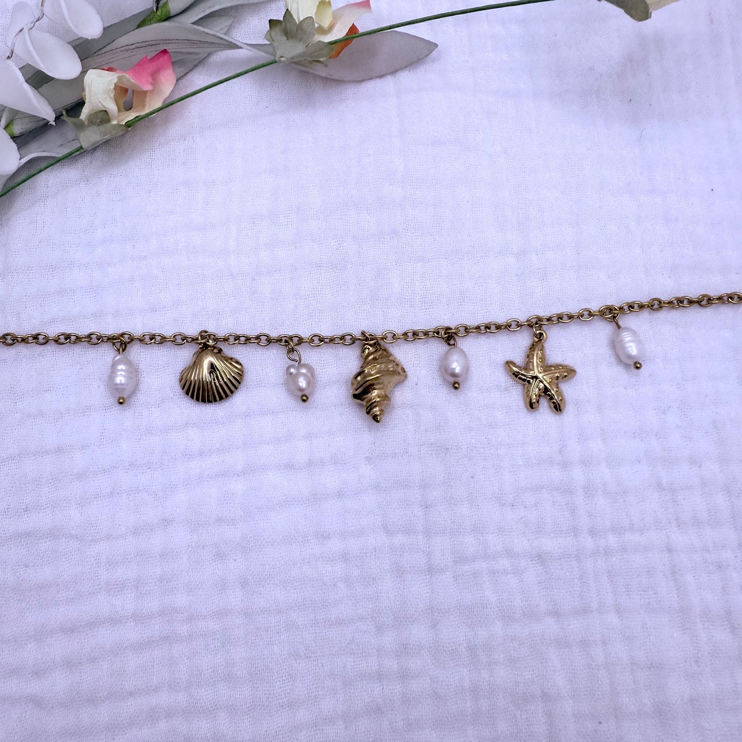 Collier Calvi