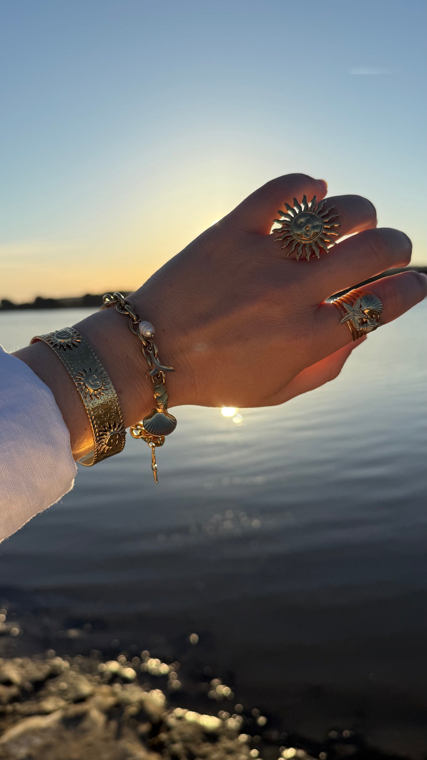 Bracelet