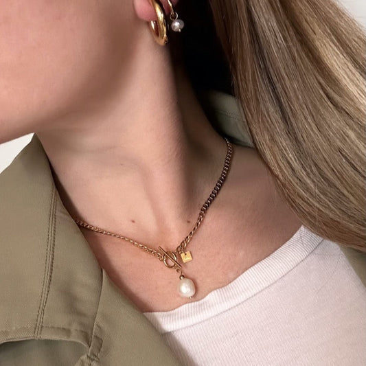 Collier Budapest
